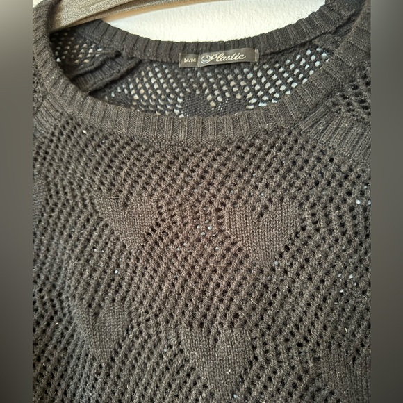 Cute cropped black heart sweater - Picture 4 of 4